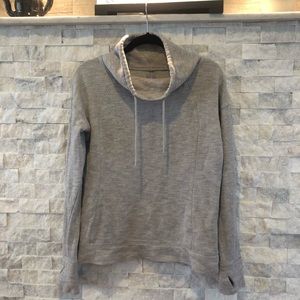 Gapfit sweathshirt